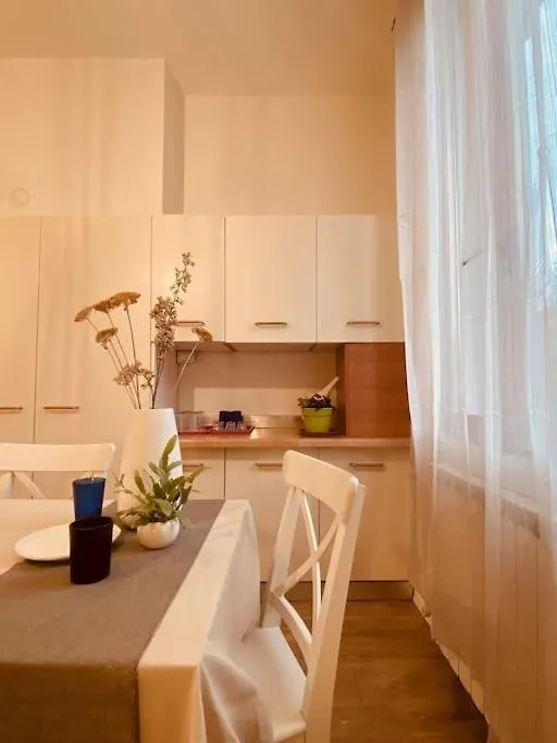 Casa Oscar: Entire Apartment Venice.Mestre Station  Mestre